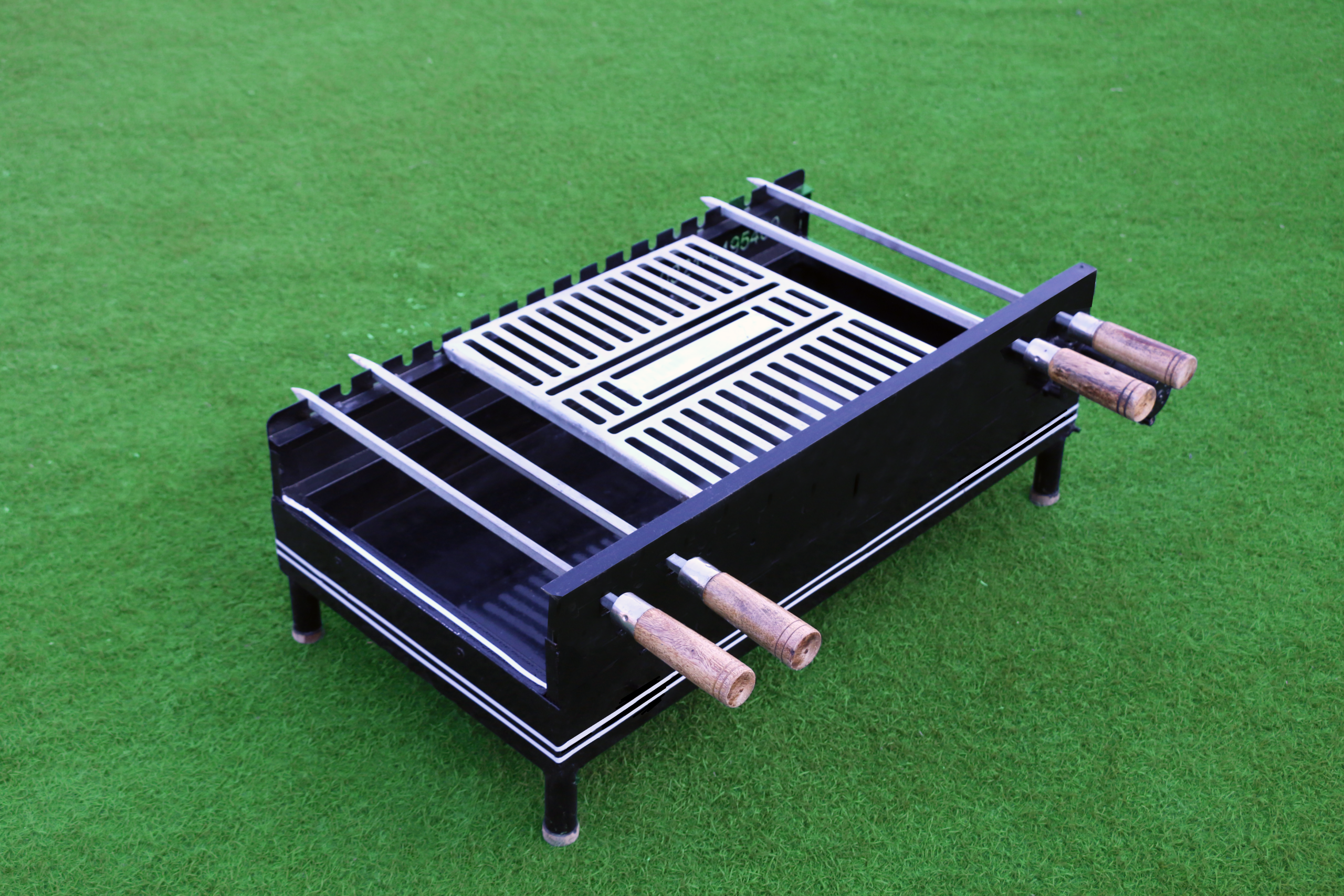 Self-rotating BBQ pit Basic Unit PR-001